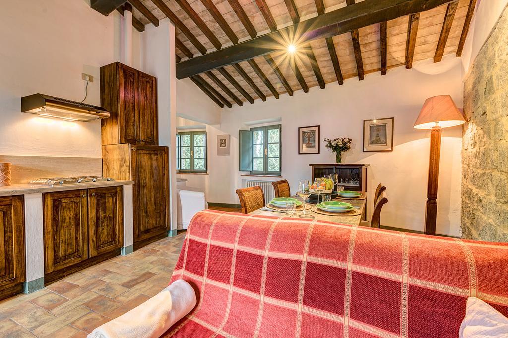 Residence Castello Di Orgiale Castelnuovo Berardenga Bagian luar foto
