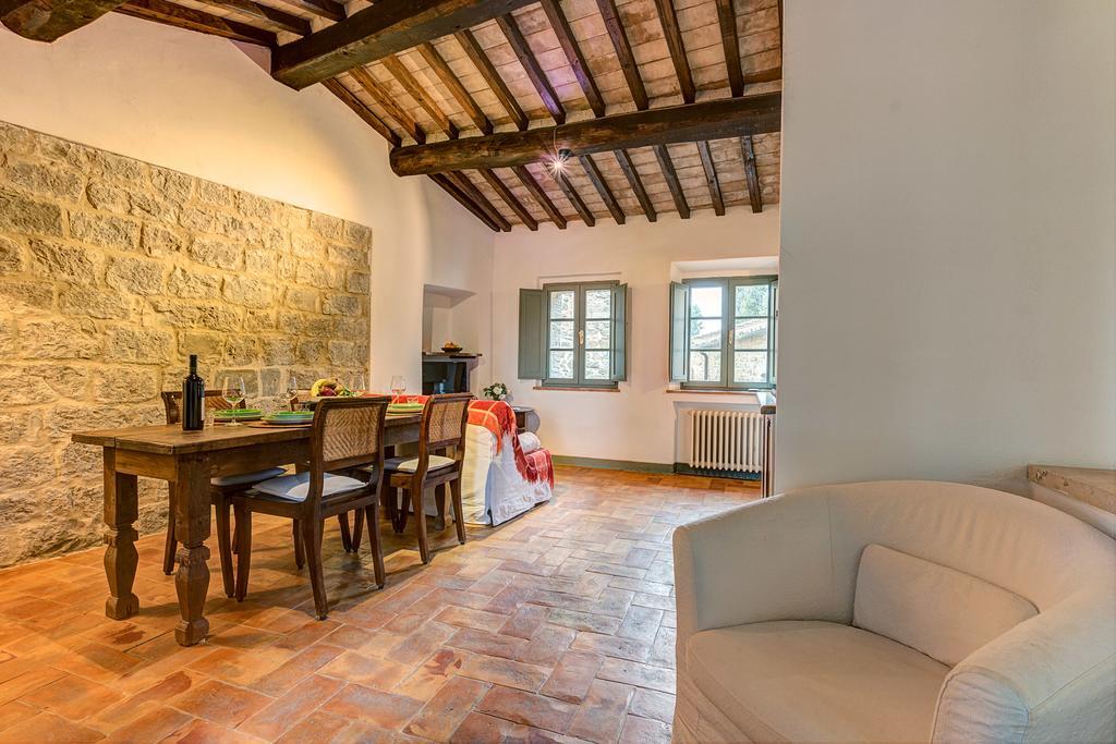 Residence Castello Di Orgiale Castelnuovo Berardenga Bagian luar foto