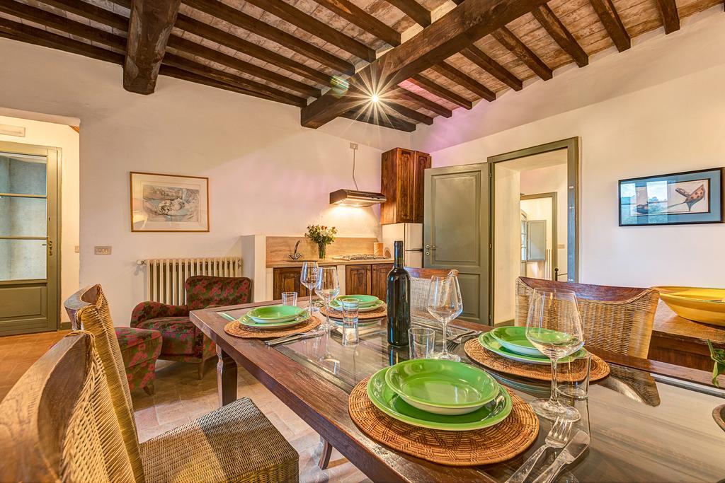 Residence Castello Di Orgiale Castelnuovo Berardenga Bagian luar foto