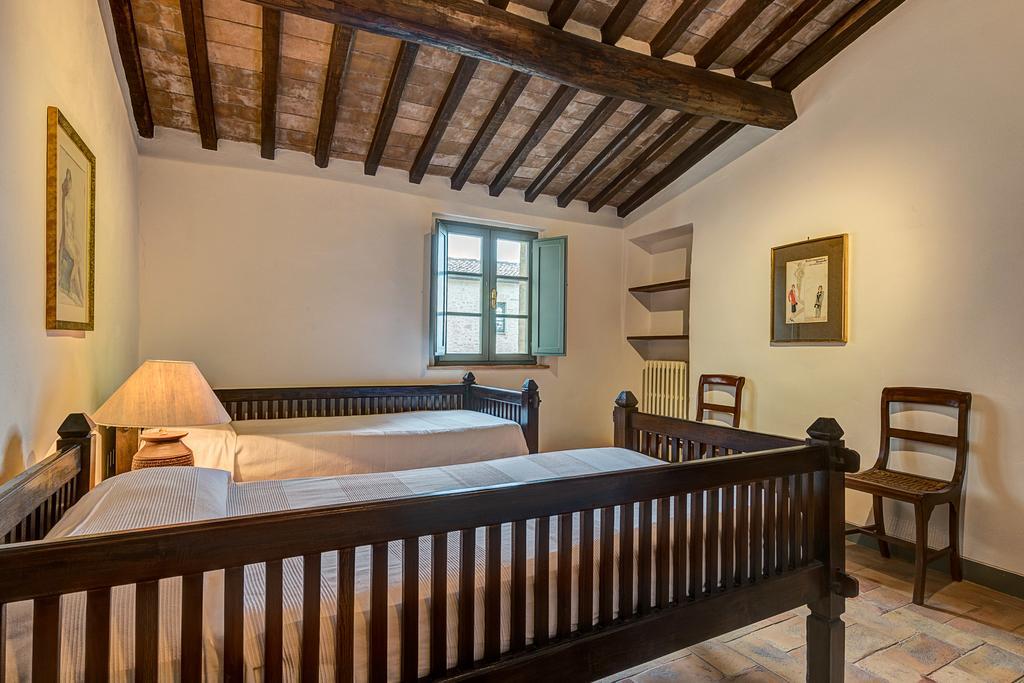 Residence Castello Di Orgiale Castelnuovo Berardenga Bagian luar foto